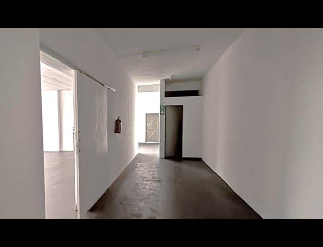 INDUSTRIAL PROPERTY TO RENT IN PAARDEN ISLAND